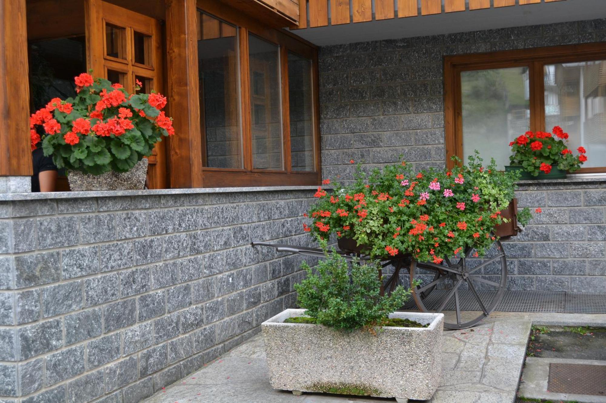Residence Ables Valfurva Bagian luar foto